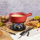 KUHN RIKON Käsefondue Set Classic Rot· Ø 23 Cm, 2.6 Liter Inhalt, Ideal Für 4-6 Personen, Set Enthält 6 Gabeln, Einen Pastenbrenner (Ohne Brennpaste), Und Ein Rechaud